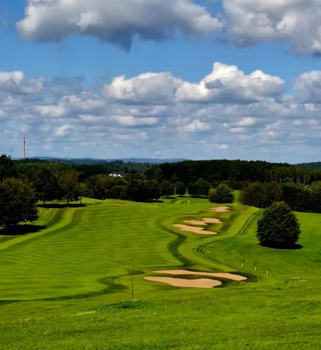 BookNoFees: Restaurante – Golfclub Siegen-Olpe Birdie Lounge – Wenden – Club de golf Siegen-Olpe Birdie Lounge, foto 3