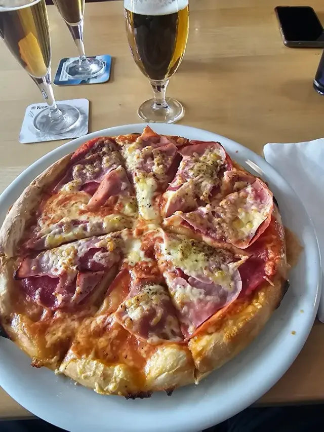 BookNoFees: Restaurante – Gaststätte Zum Löwen – Attendorn – Restaurante Zum Löwen, foto 3