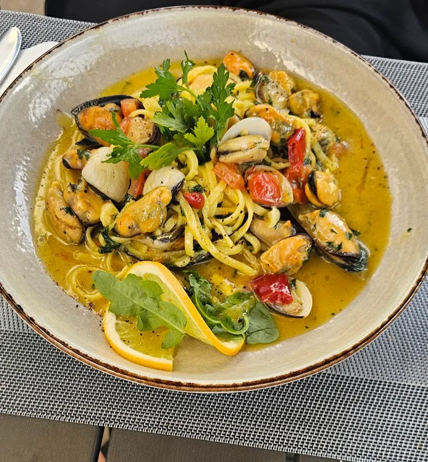 BookNoFees: Restaurante – Sapori D'Italia – Ennepetal – Sabores de Italia, foto 1
