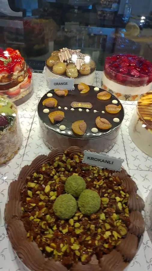 BookNoFees: Cafetería – Gezi İstanbul Cafe – Istanbul – Café Gezi Estambul, foto 3