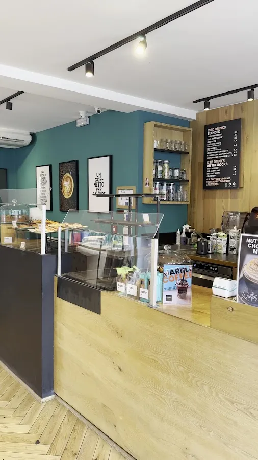 BookNoFees: Cafetería – Arro Coffee - The Temple of Coffee – London – Arro Coffee - El templo del café, foto 3