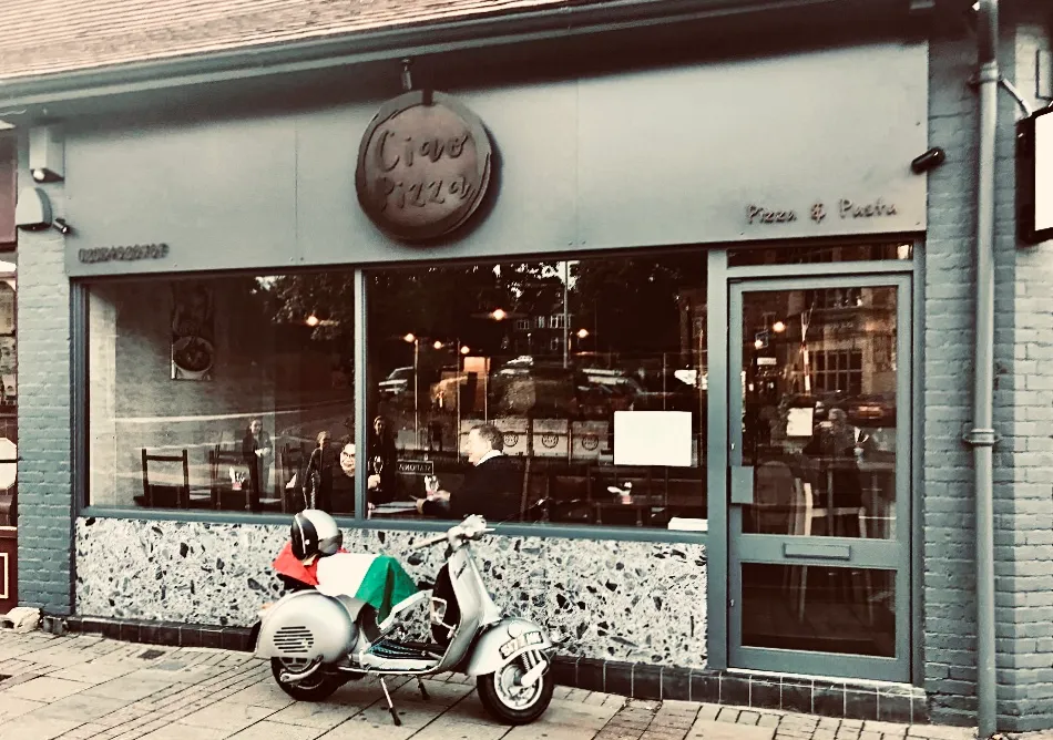 BookNoFees: Restaurante – Ciao Pizza – London – Ciao Pizza, foto 1