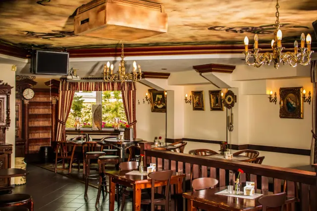BookNoFees: Restaurante – Marjans – Hemer – Márgenes, foto 2