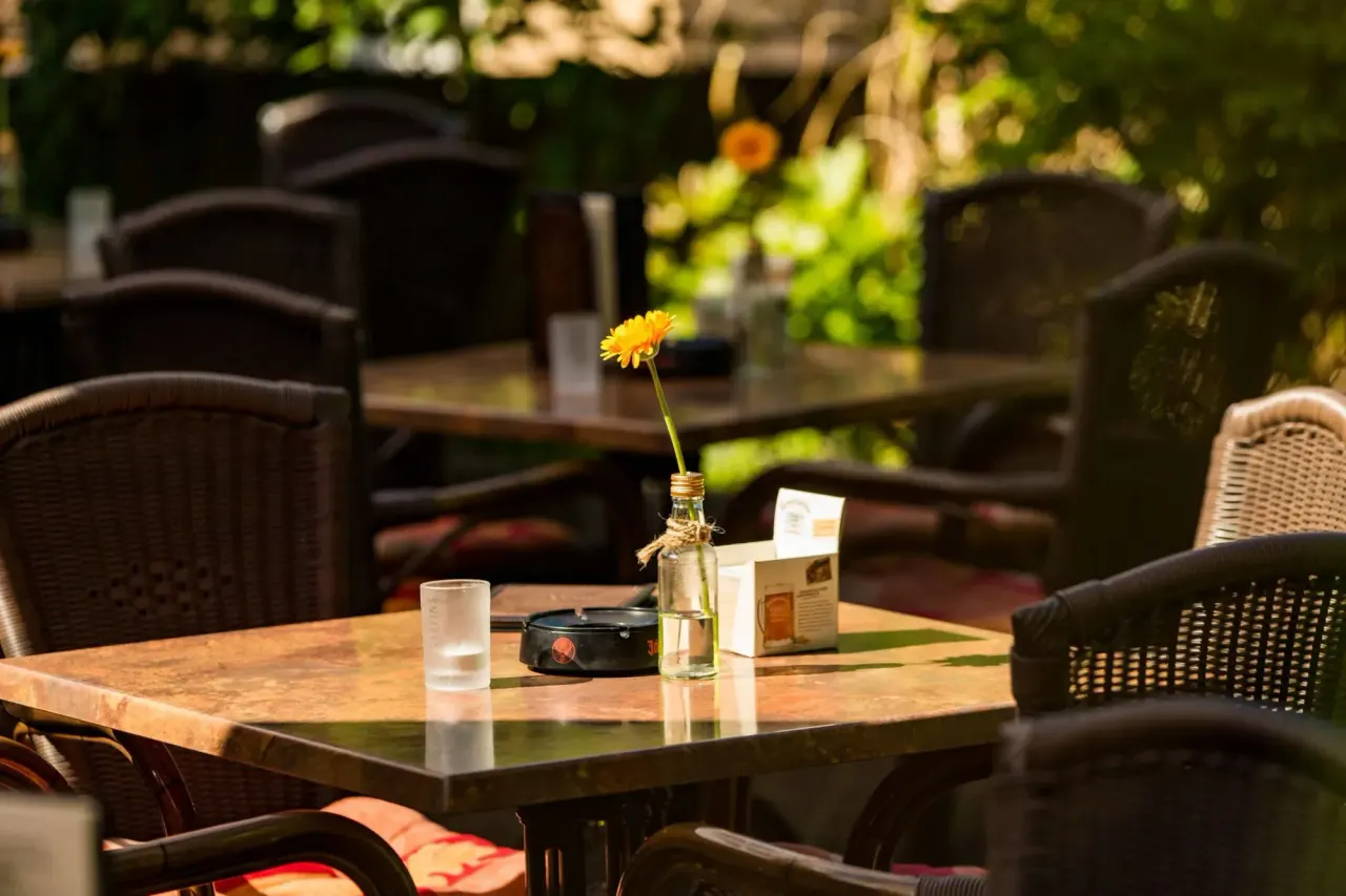 BookNoFees: Restaurante – Marjans – Hemer – Márgenes, foto 1