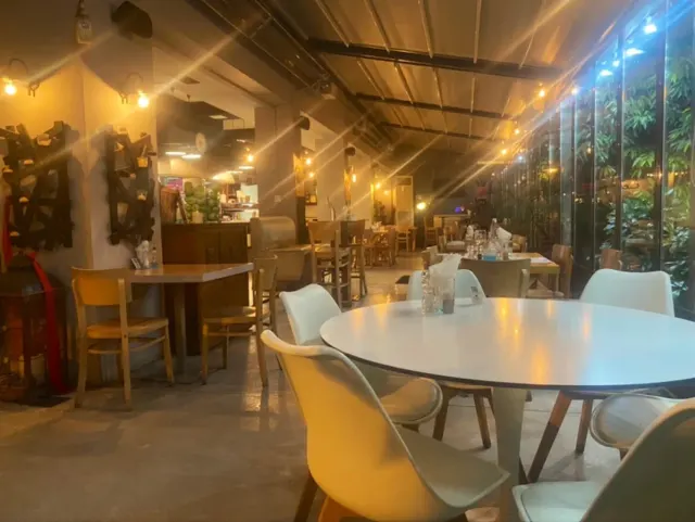 BookNoFees: BROTH3RS, Athens