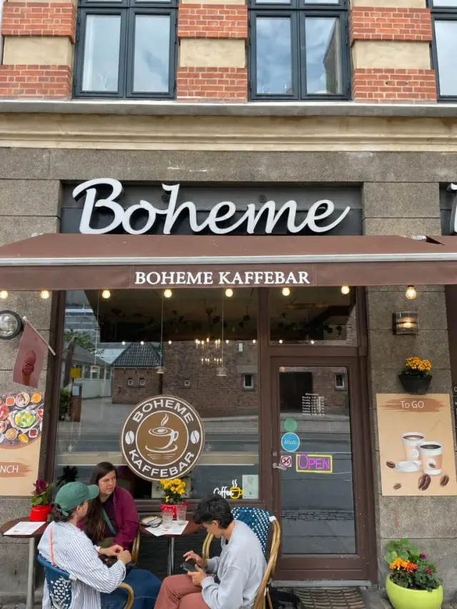 BookNoFees: Cafetería – Boheme – Copenhagen – Aburrimiento, foto 2