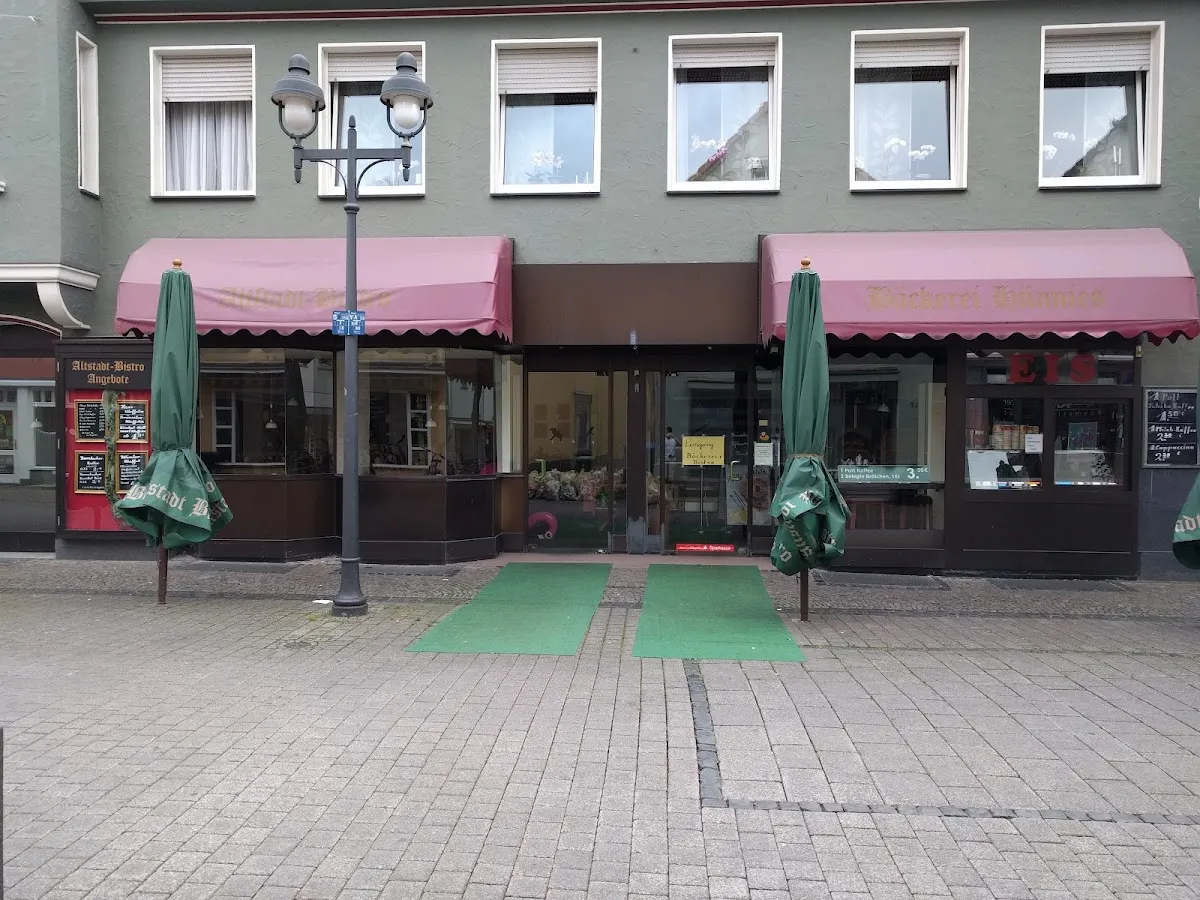 BookNoFees: Restaurante – Bäckerei & Altstadt-Bistro Hünnies – Werl – Panadería y bistró del centro histórico Hünnies, foto 1