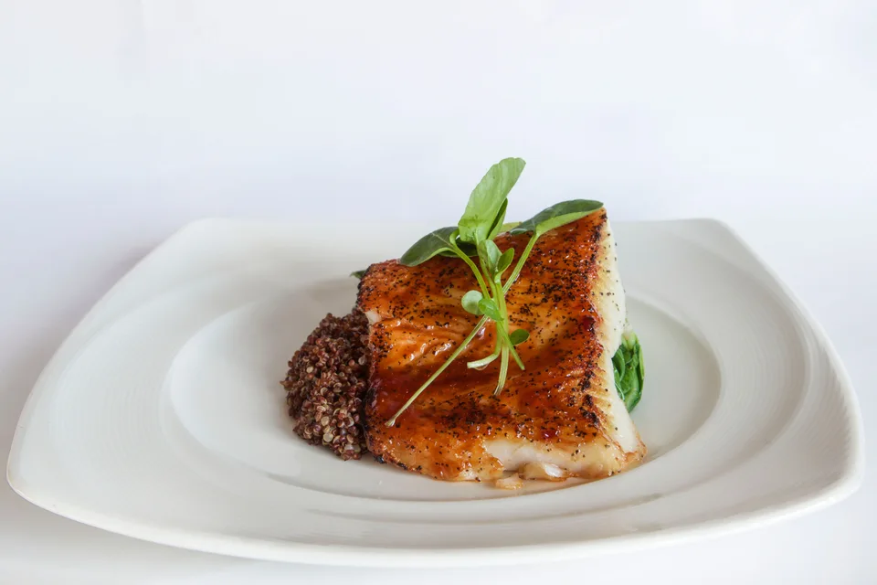 BookNoFees: Foto de ejemplo: Pescado a la parrilla
